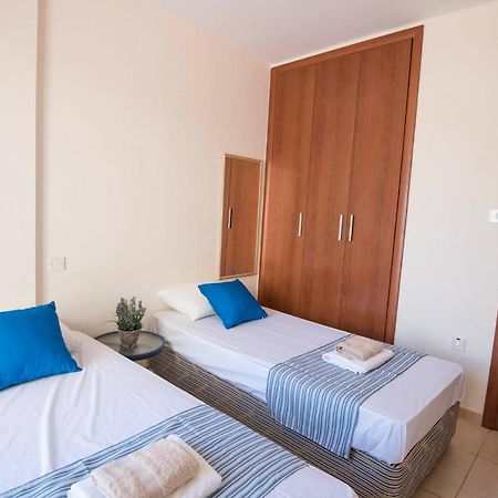 Apartments For Holidays Paralimni Exterior photo