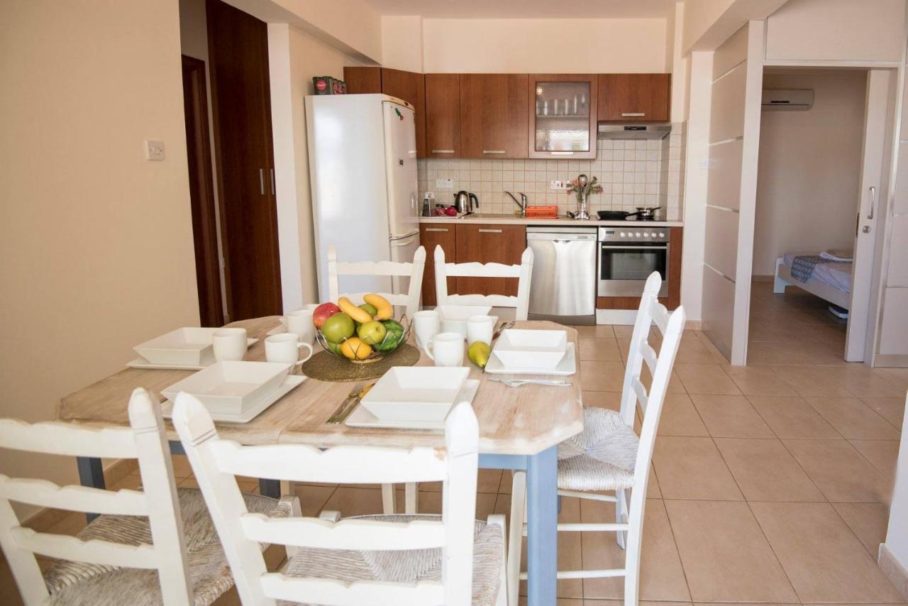 Apartments For Holidays Paralimni Exterior photo
